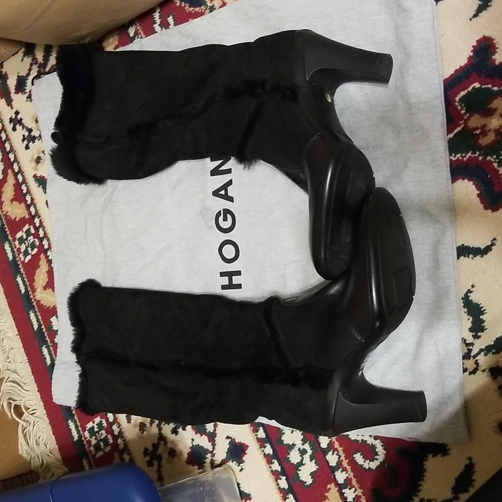 Absolutely gorgeous Hogan Black Boots - Picture 1 of 12